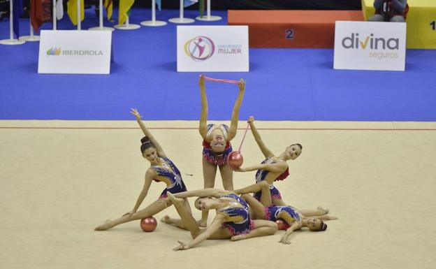 Deportistas de gimnasia ritmica espanolas